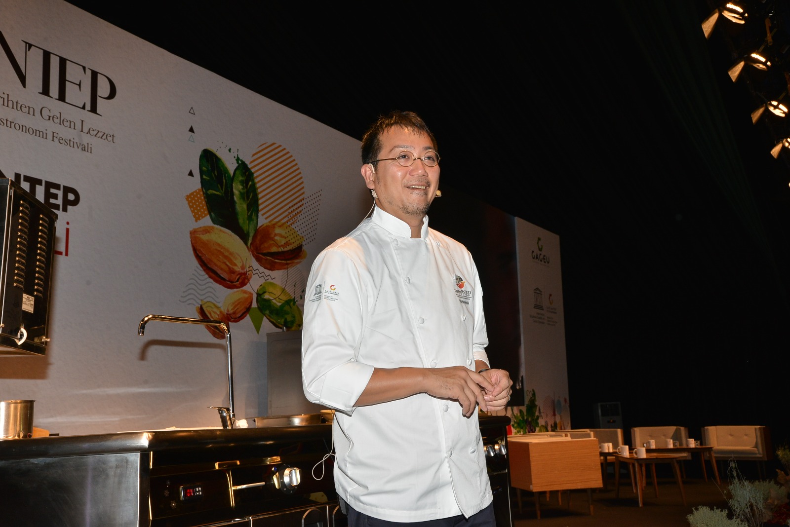 Program Resmi