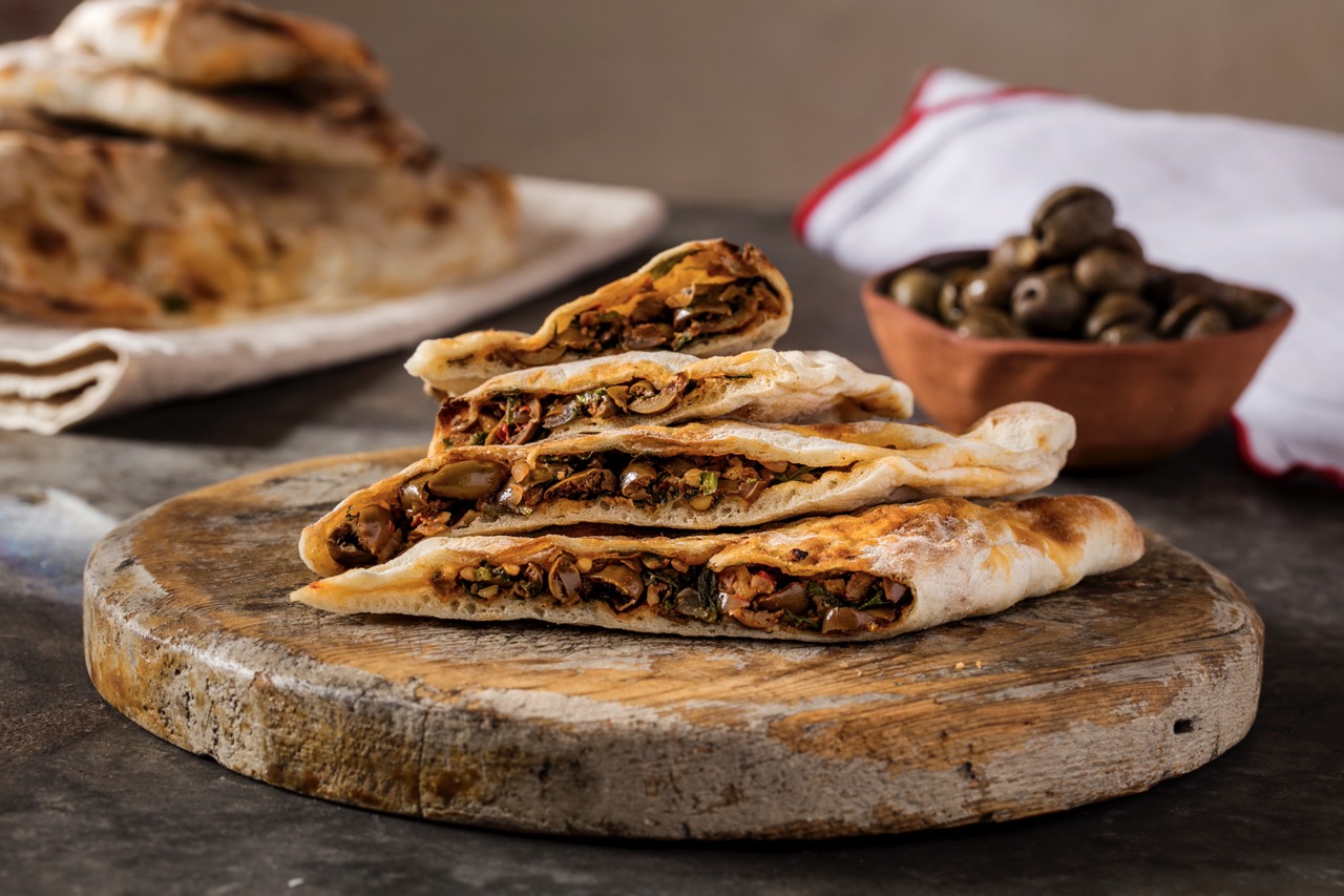 Gaziantep Yeşil Zeytin Böreği