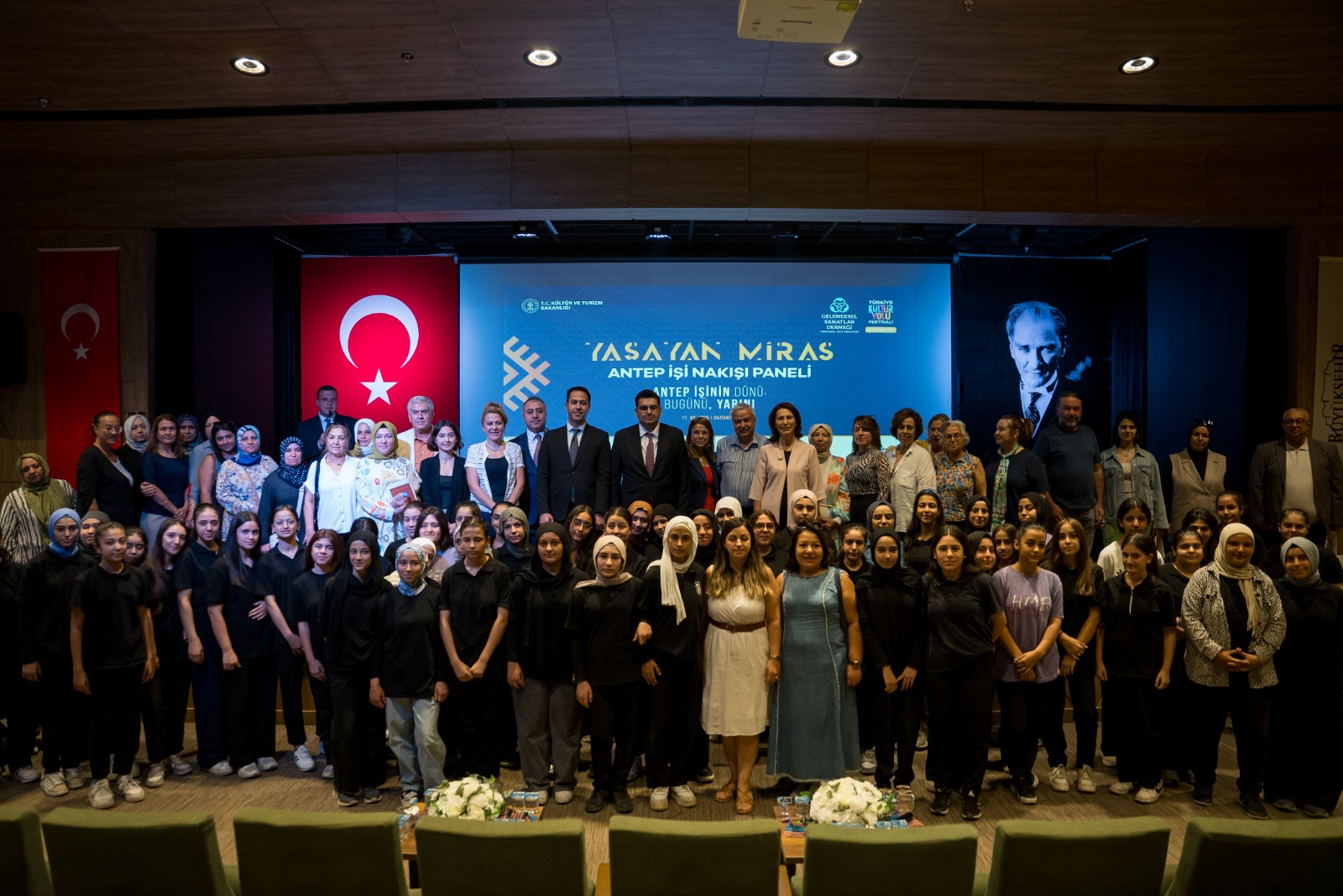 Yaşayan Miras Antep İşi Nakışı Paneli: Antep İşinin Dünü, Bugünü ve Yarını